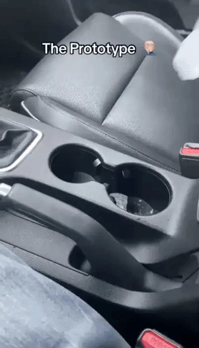 Climate Controlled Drink Holder ©